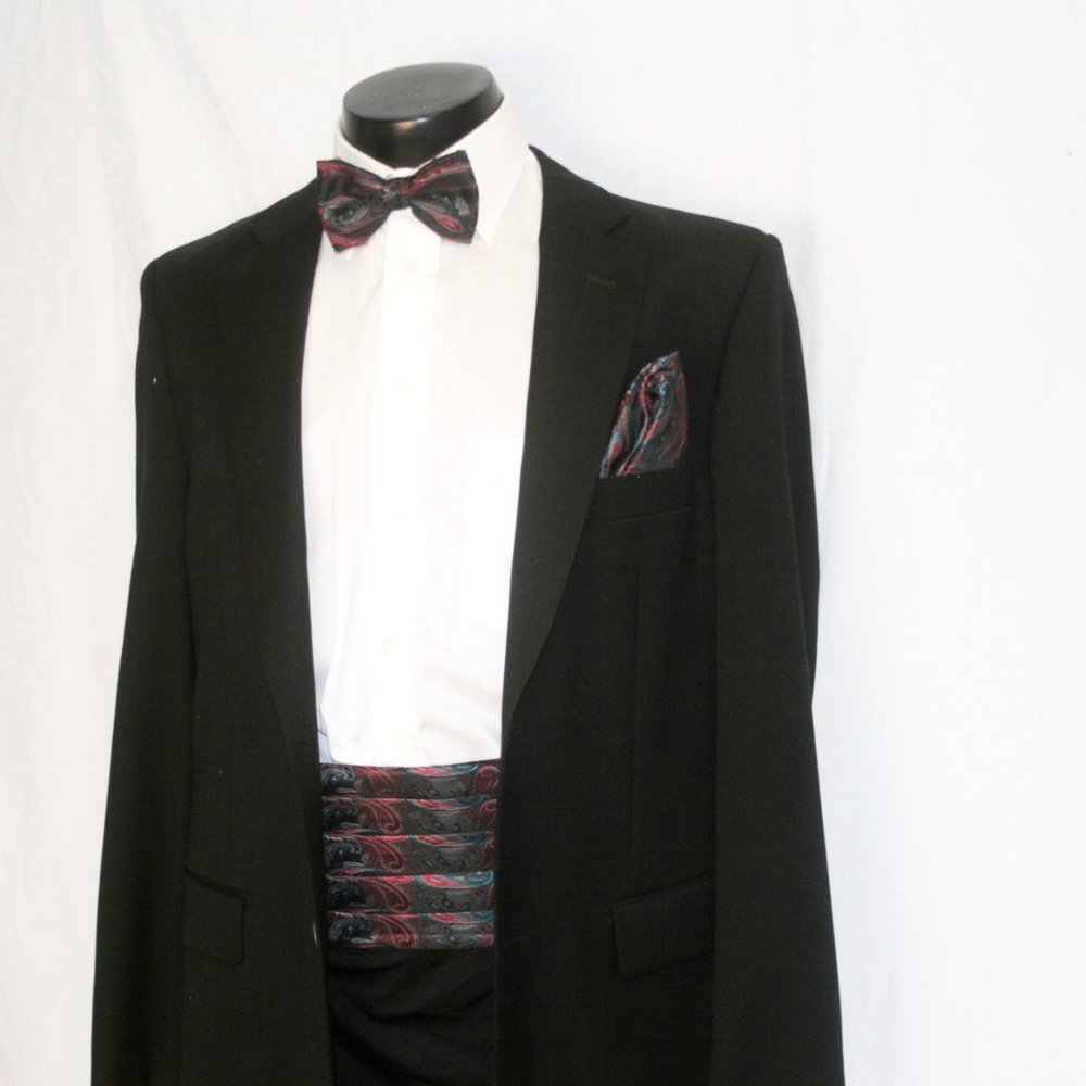 3 Piece Bow Tie, Cumberband and Pocket Square set